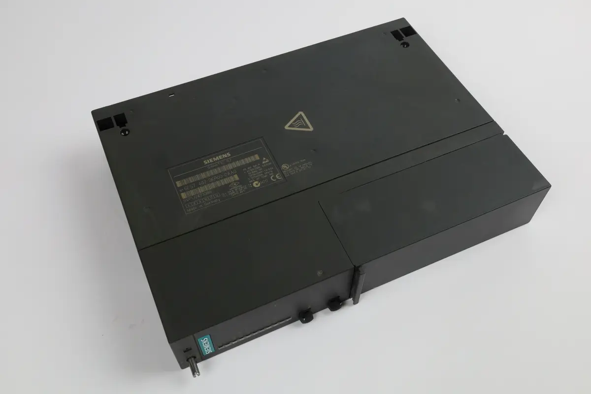Produktfoto 1 von 6ES7407-0KR00-0AA0