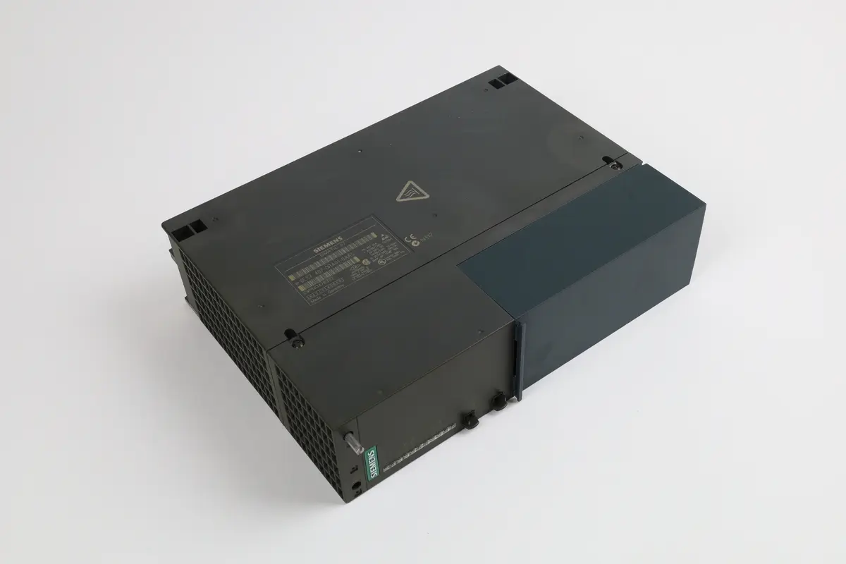 Produktfoto 1 von 6ES7407-0RA01-0AA0
