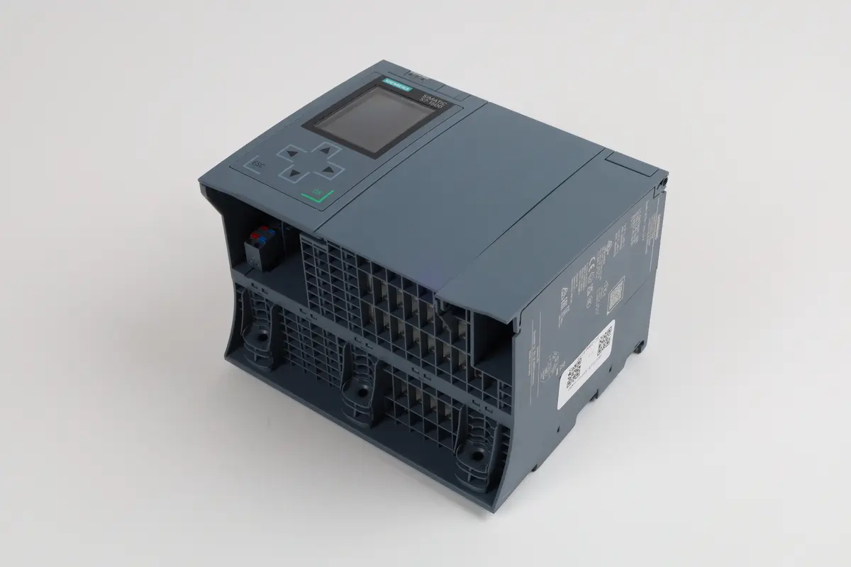 Produktfoto 1 von SIMATIC S7-1500 CPU 1518TF-4 PN/DP