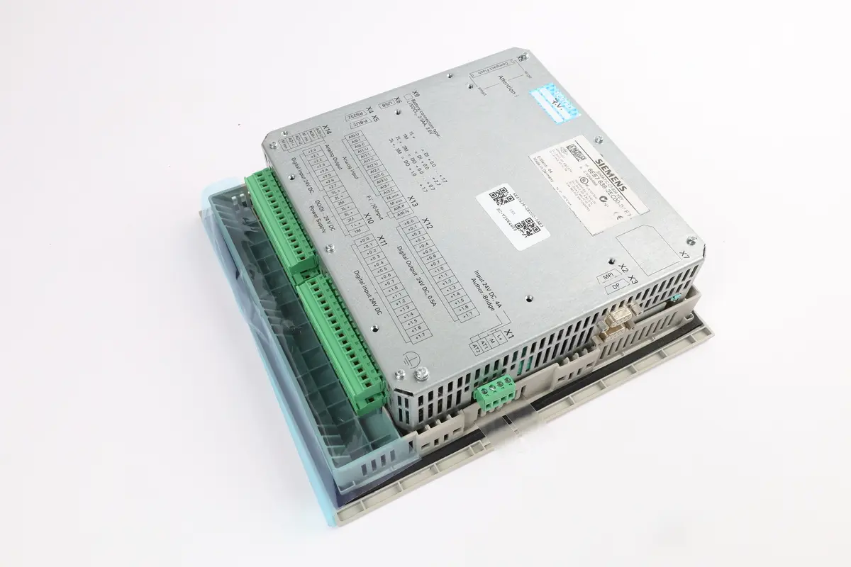 Produktfoto 1 von 6ES7636-2EC00-0AE3