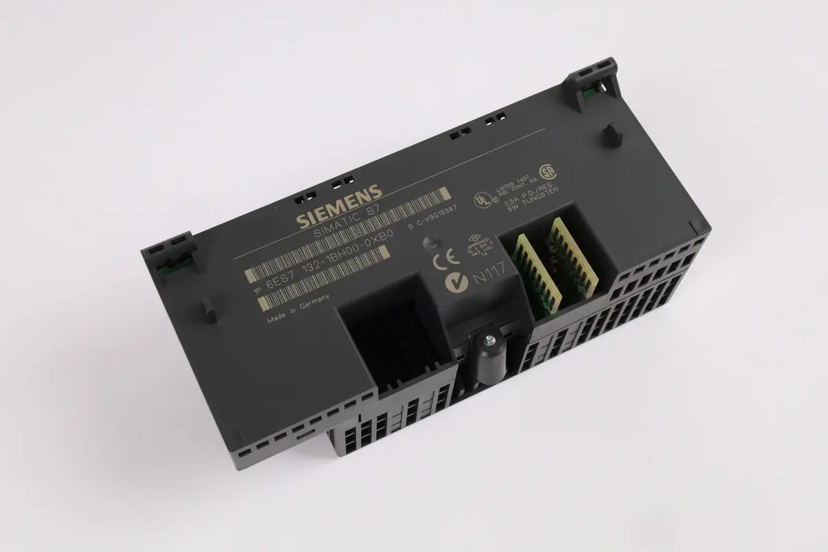 Produktfoto 1 von 6ES7132-1BH00-0XB0