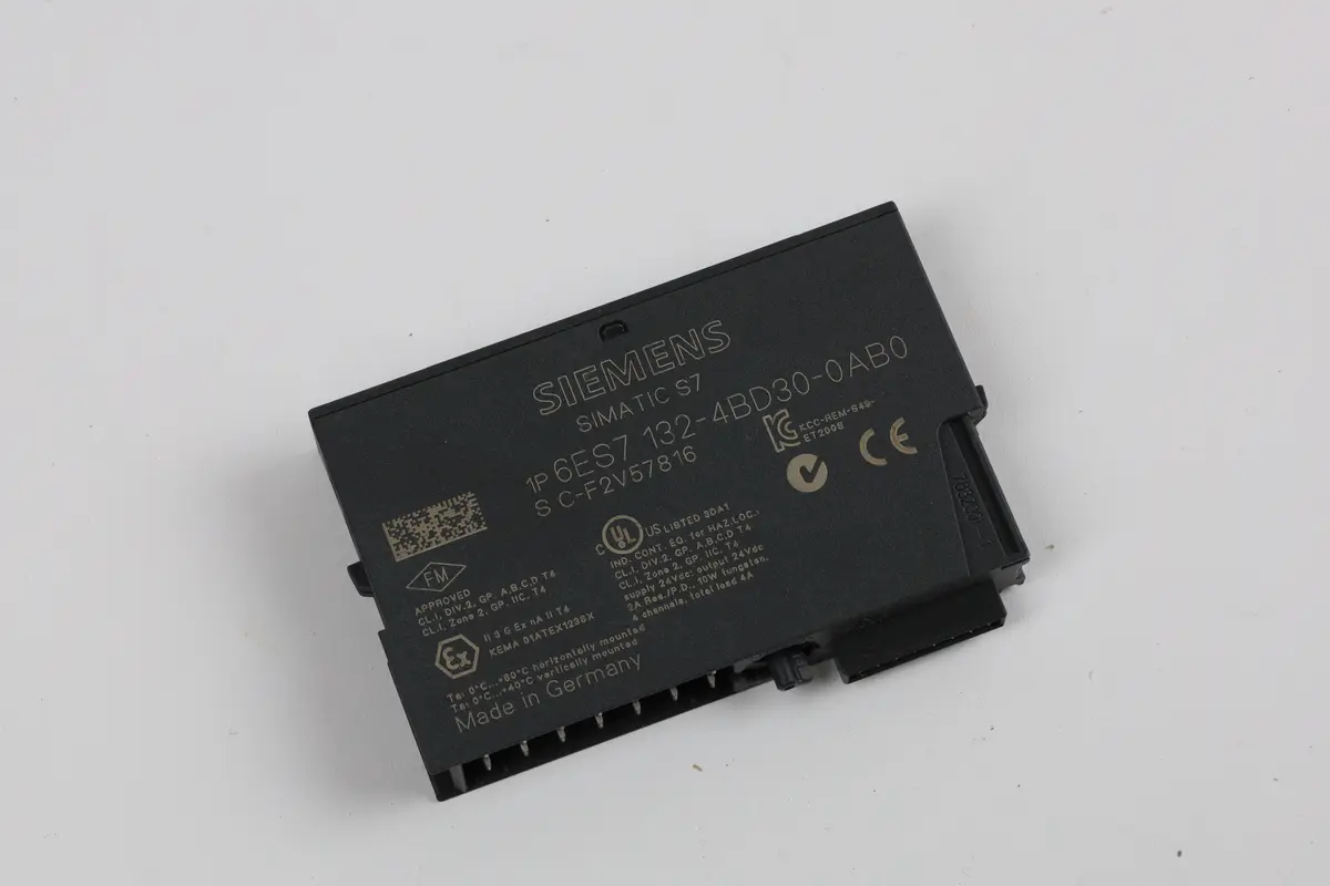 Produktfoto 1 von 6ES7132-4BD30-0AB0