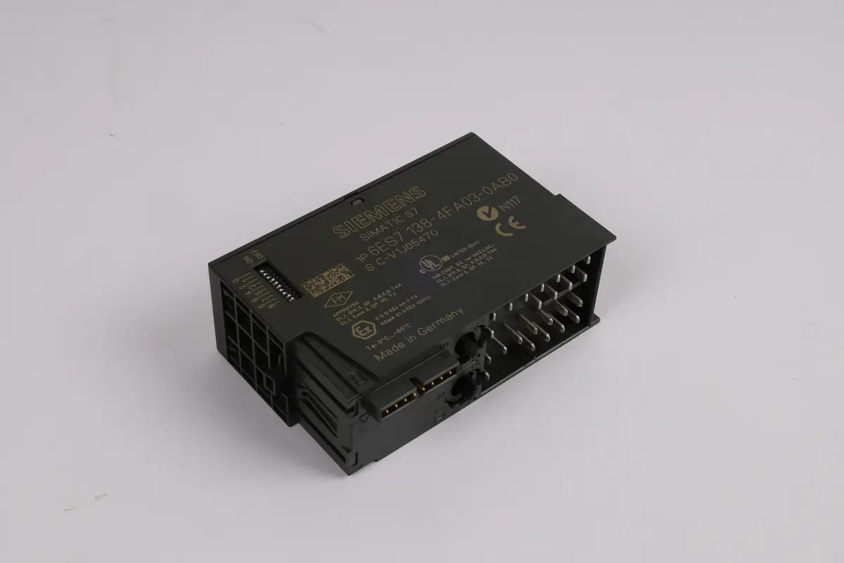 Produktfoto 1 von 6ES7138-4FA03-0AB0