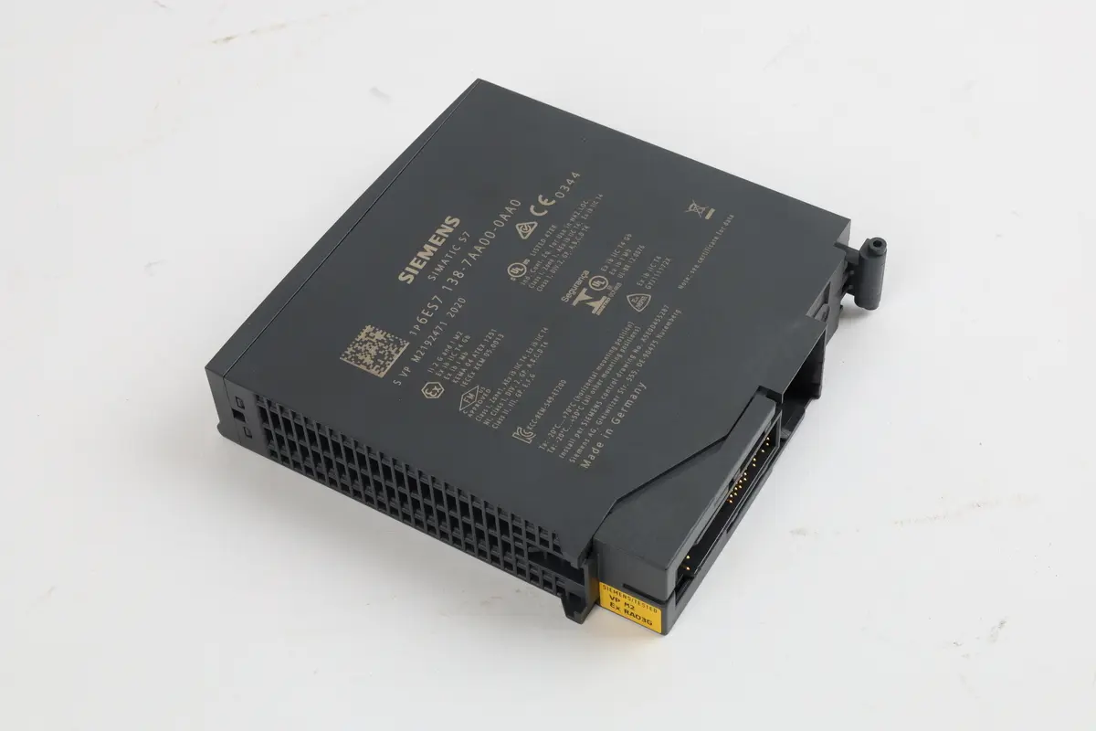 Produktfoto 1 von 6ES7138-7AA00-0AA0