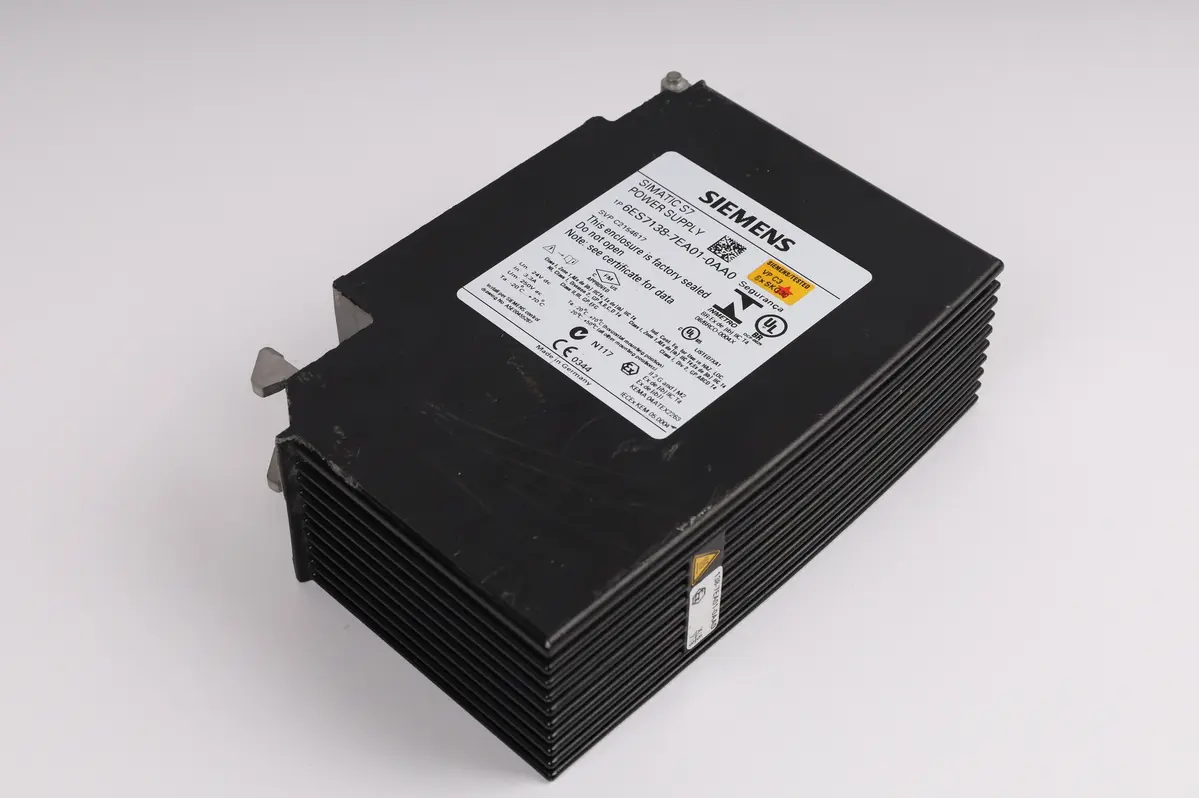Produktfoto 1 von 6ES7138-7EA01-0AA0