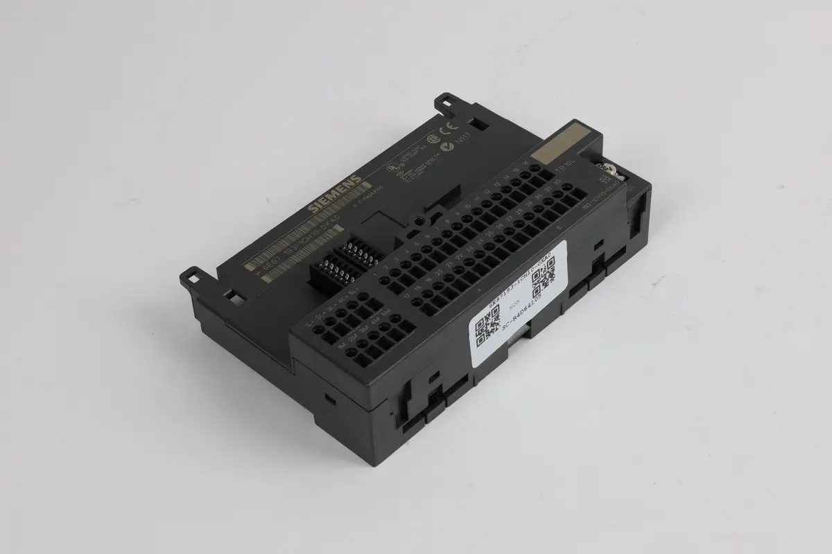 Produktfoto 1 von 6ES7193-1CH10-0XA0