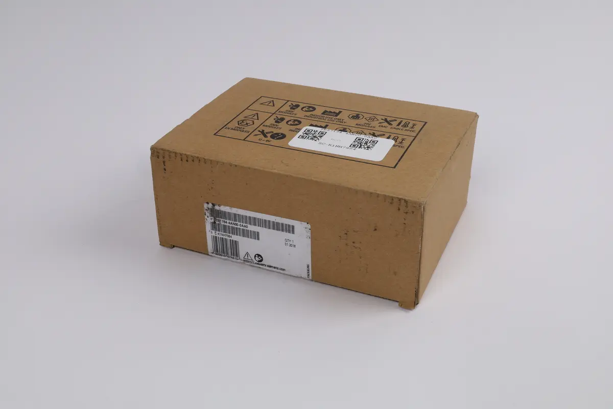 Produktfoto 1 von 6ES7194-4AN00-0AA0