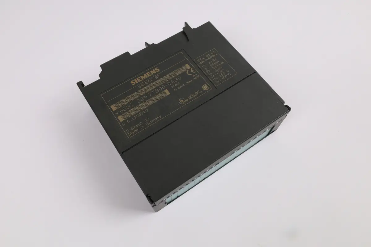 Produktfoto 1 von 6ES7331-7TB00-0AB0