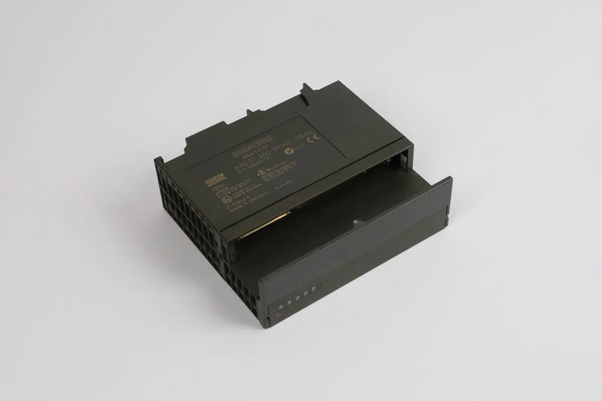 Produktfoto 1 von 6ES7360-3AA01-0AA0