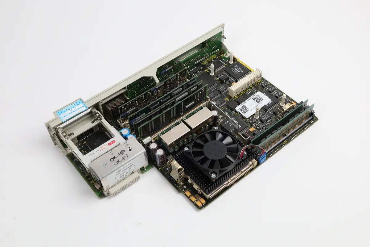 Produktfoto 1 von 6FC5357-0BA33-1AE0