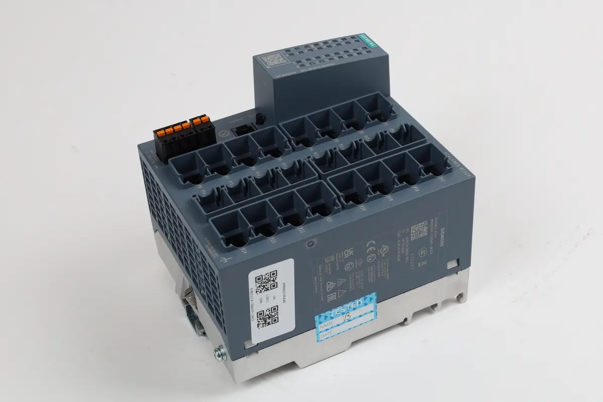 Produktfoto 1 von 6GK5224-0BA00-2AC2