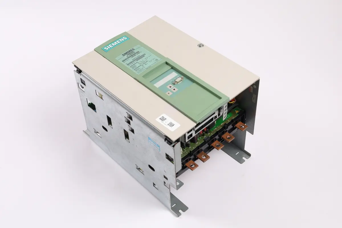 Produktfoto 1 von 6RA7025-6GV62-0