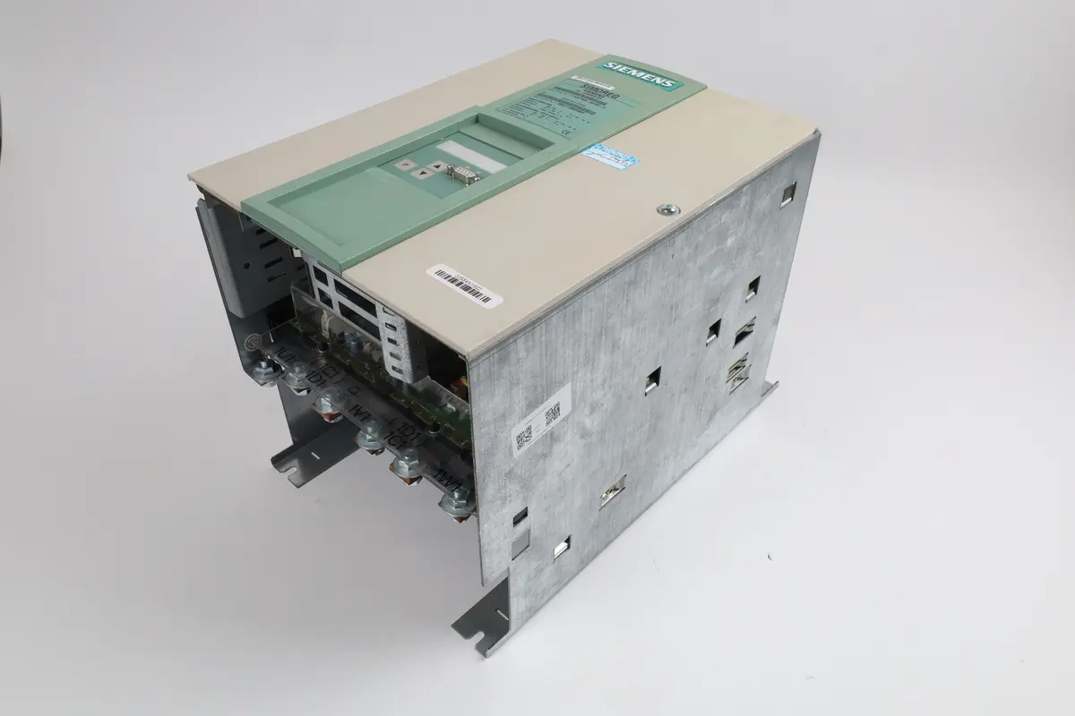 Produktfoto 1 von 6RA7028-6DV62-0