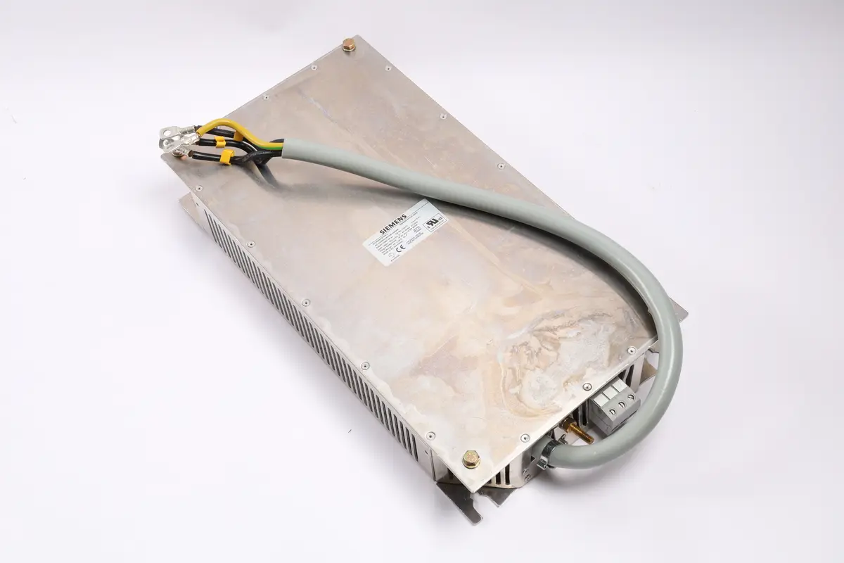 Produktfoto 1 von 6SE6400-3CC05-2DD0