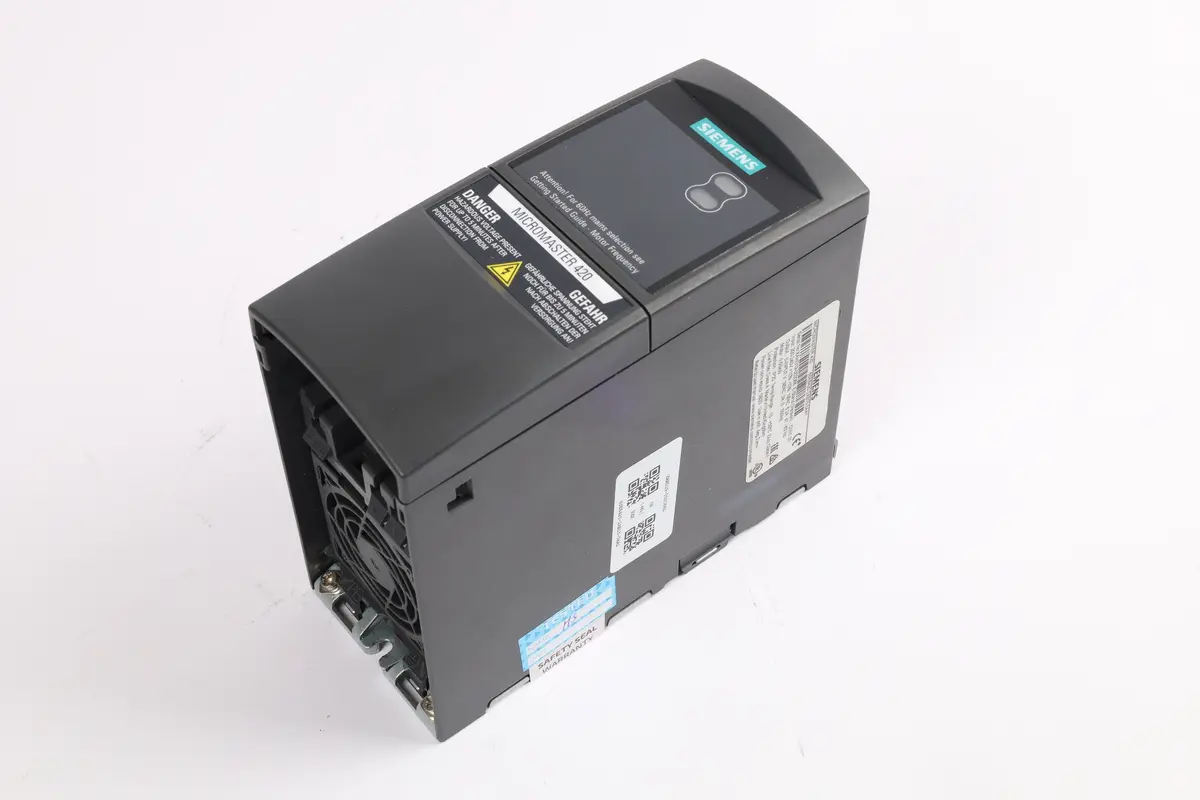 Produktfoto 1 von 6SE6420-2AB15-5AA1