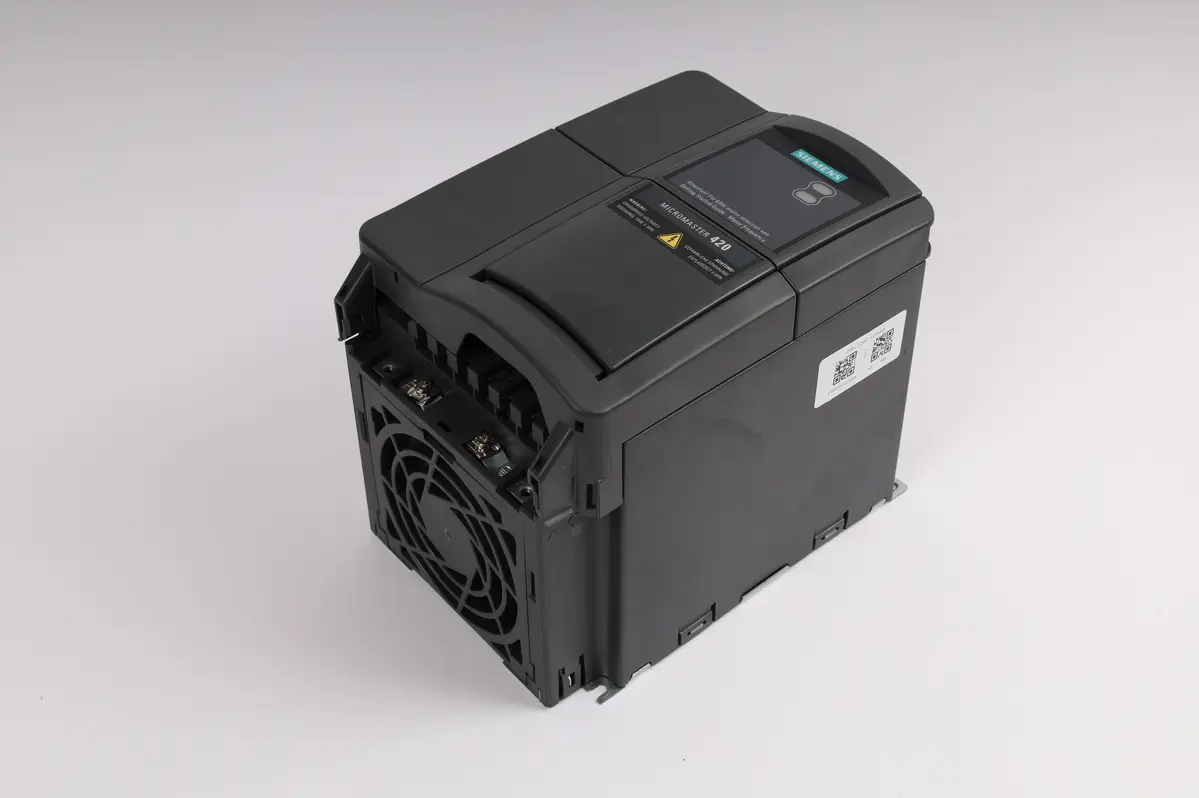 Produktfoto 1 von 6SE6420-2AB21-5BA1