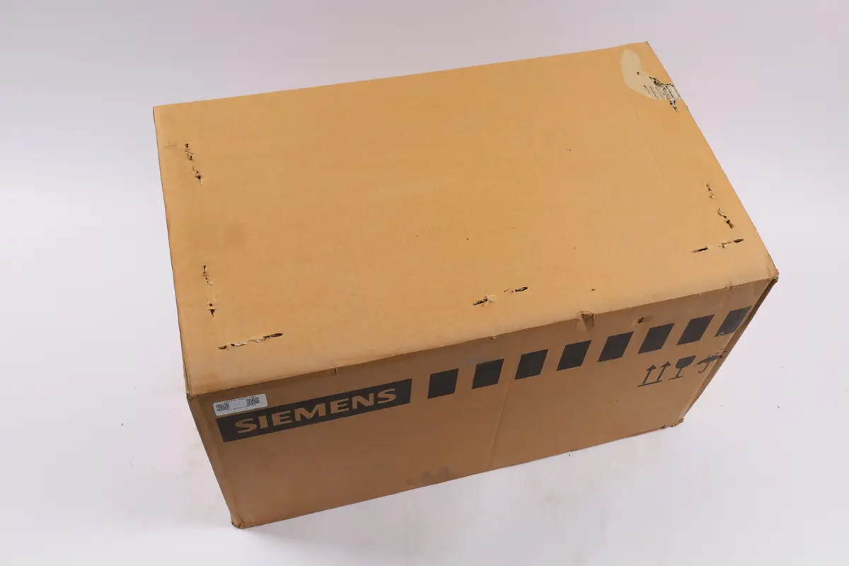 Produktfoto 1 von 6SE6440-2AD31-8DA1