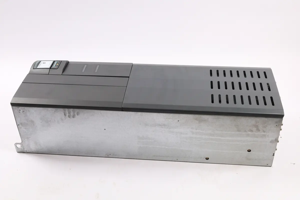 Produktfoto 1 von 6SE6440-2AD34-5FA1