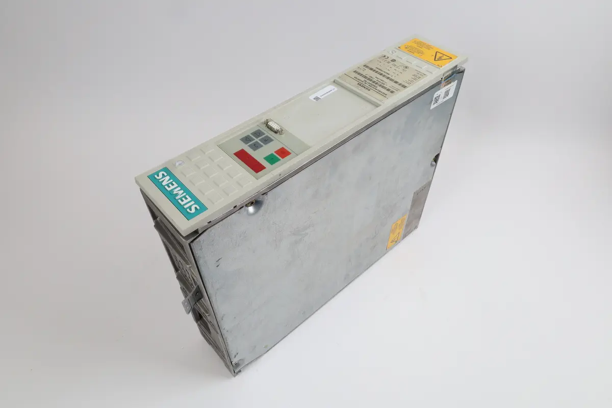 Produktfoto 1 von 6SE7016-1TA51