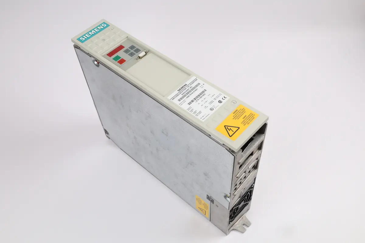 Produktfoto 1 von 6SE7018-0TA61