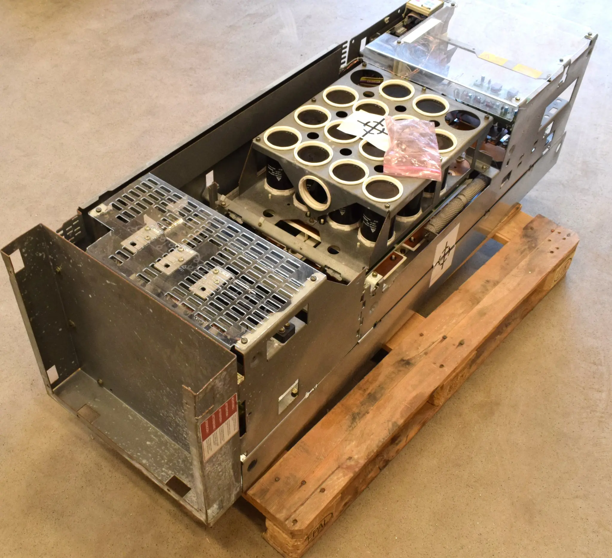 Produktfoto 1 von 6SE7033-2EG10