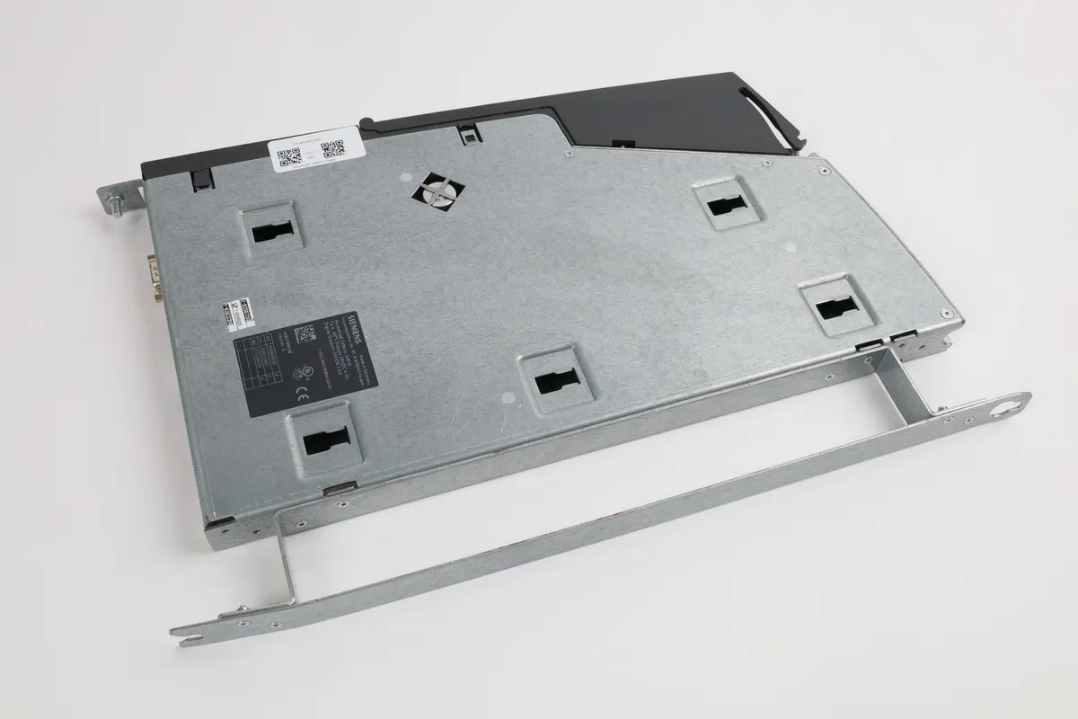 Produktfoto 1 von 6SL3040-0NB00-0AA0