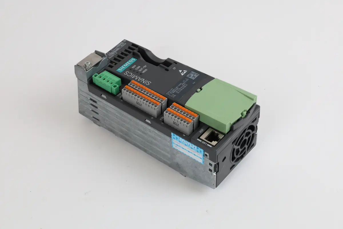 Produktfoto 1 von 6SL3040-1LA01-0AA0