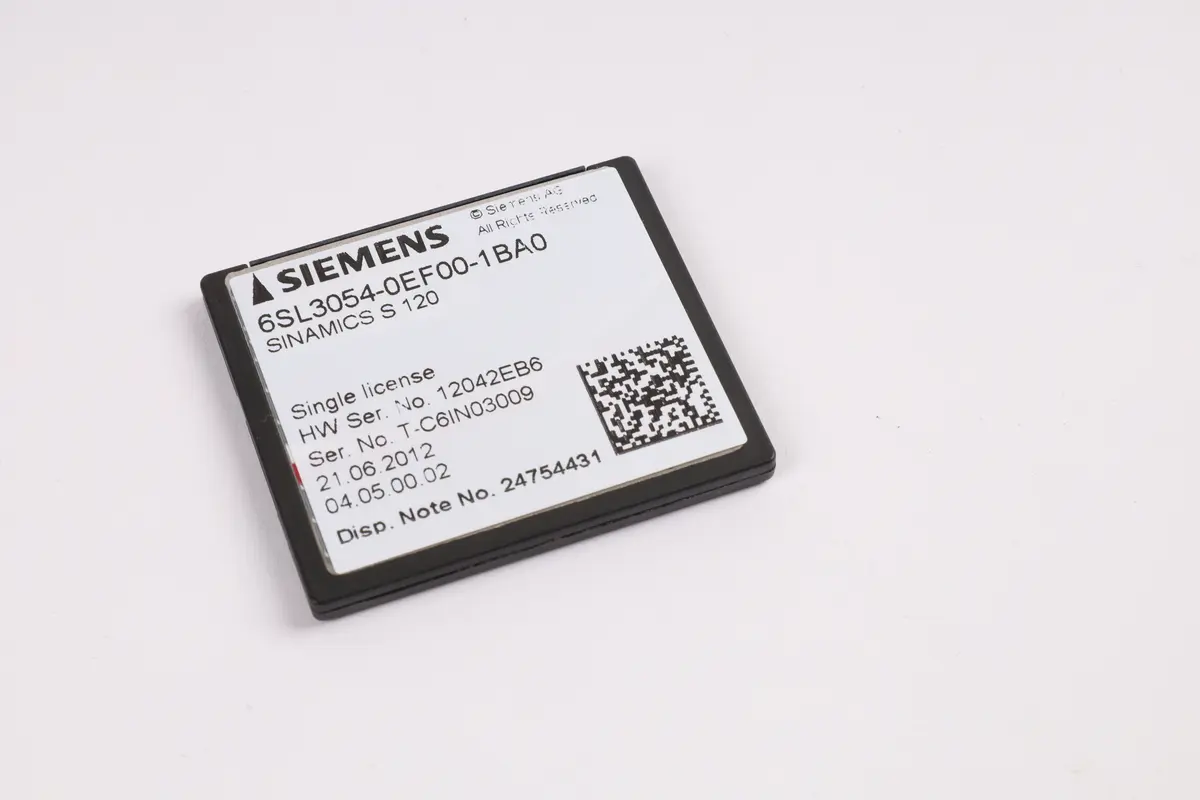 Produktfoto 1 von 6SL3054-0EF00-1BA0
