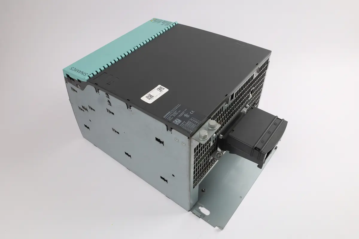 Produktfoto 1 von 6SL3120-1TE31-3AA3