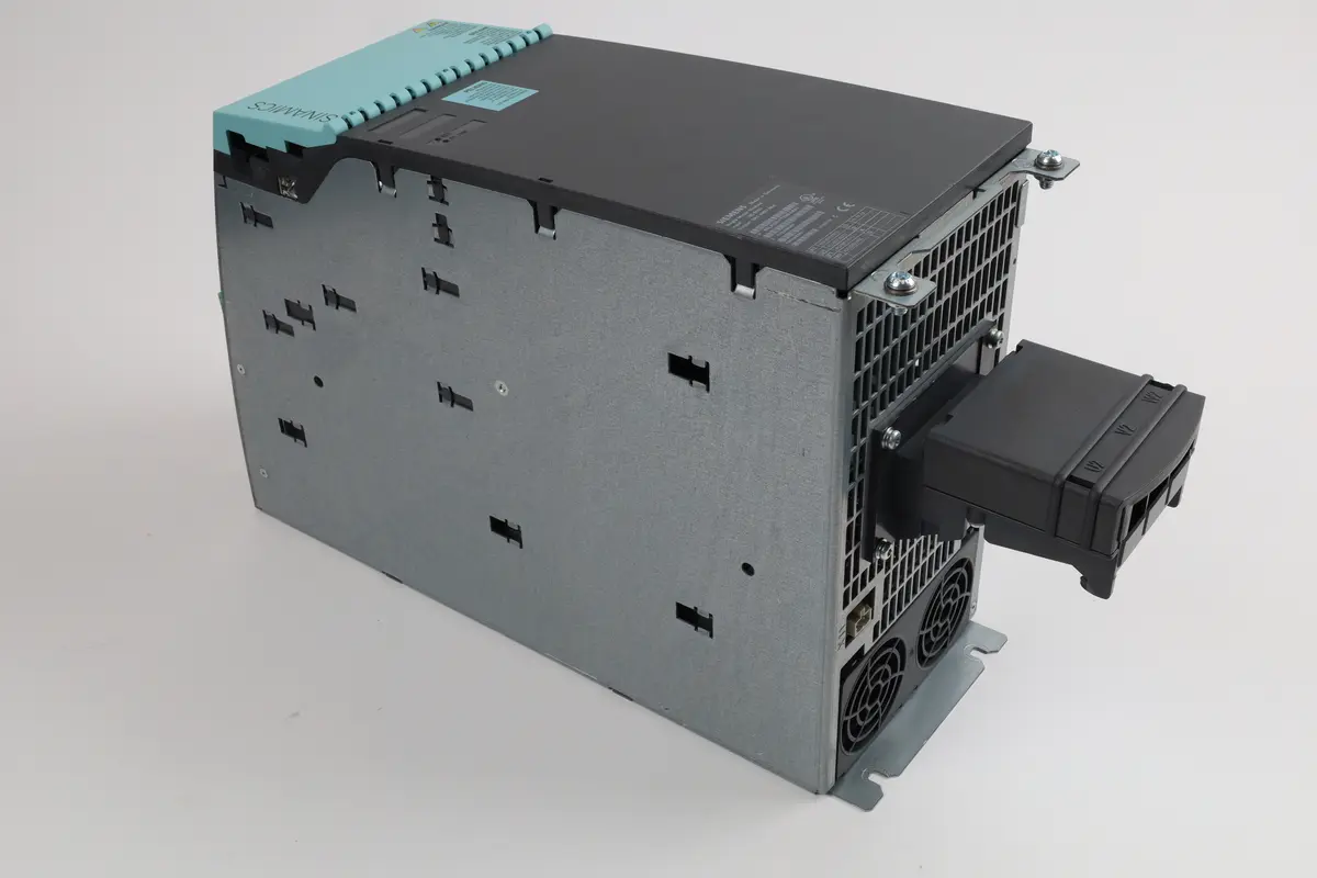 Produktfoto 1 von 6SL3120-1TE26-0AA1