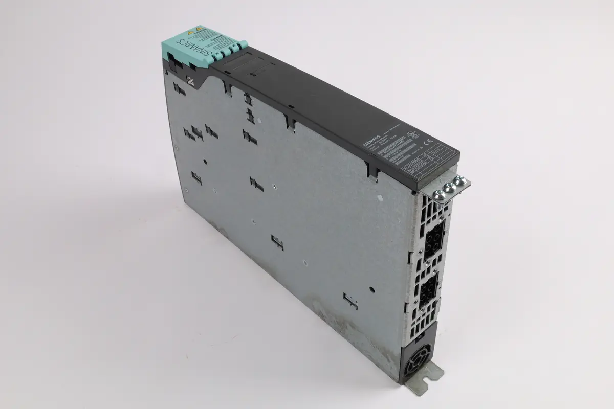 Produktfoto 1 von 6SL3120-2TE13-0AB0