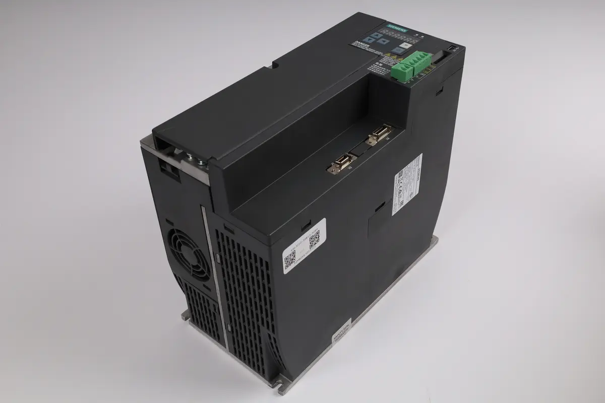 Produktfoto 1 von 6SL3210-5FE13-5UF0