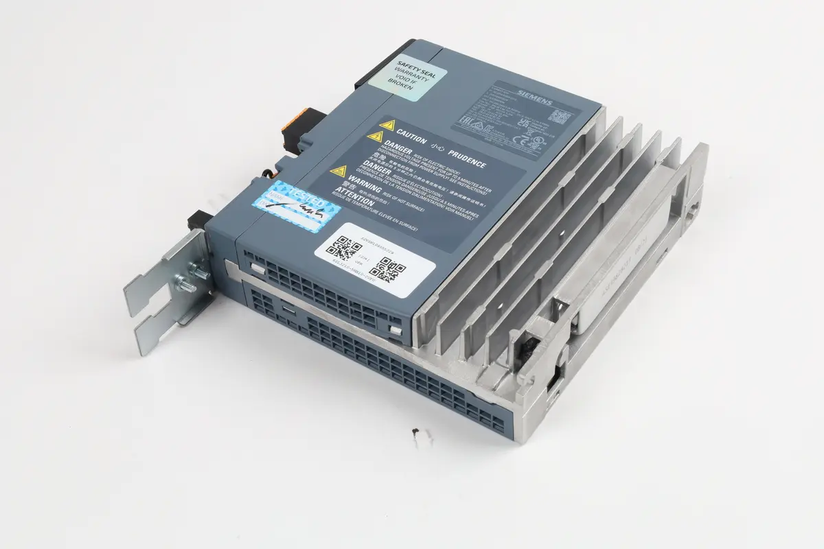 Produktfoto 1 von 6SL3210-5HB10-2UF0