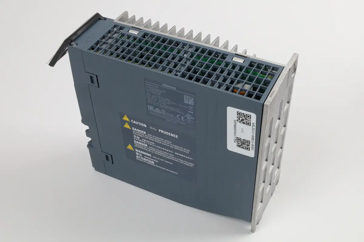 Produktfoto 1 von 6SL3210-5HB10-8UF0