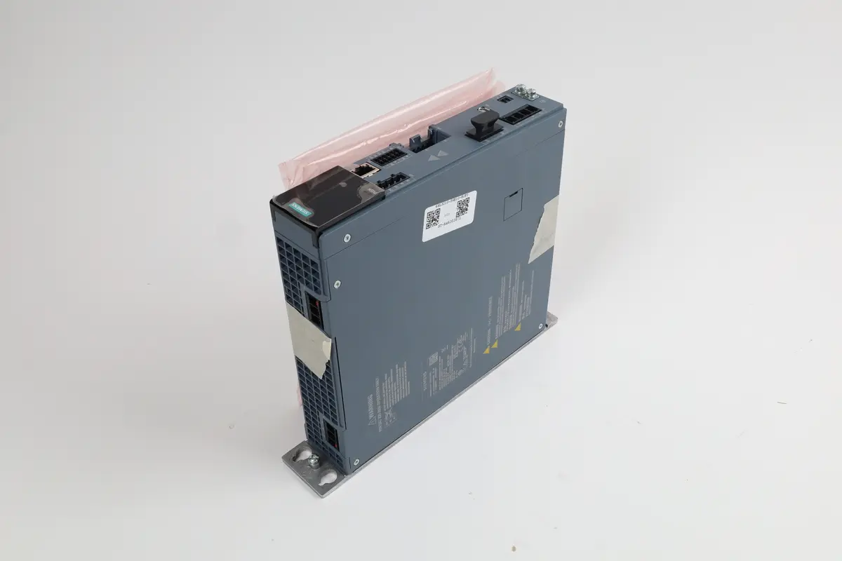 Produktfoto 1 von 6SL3210-5HE10-8UF0