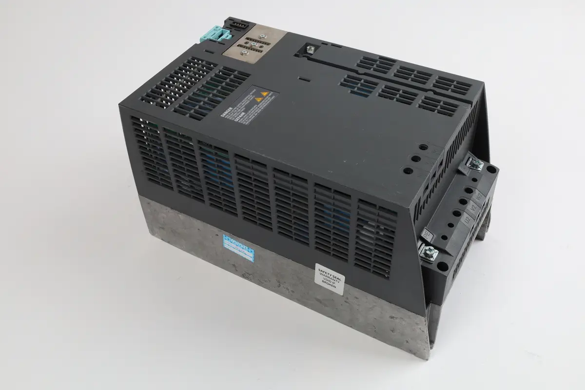 Produktfoto 1 von 6SL3225-0BE31-1AA1