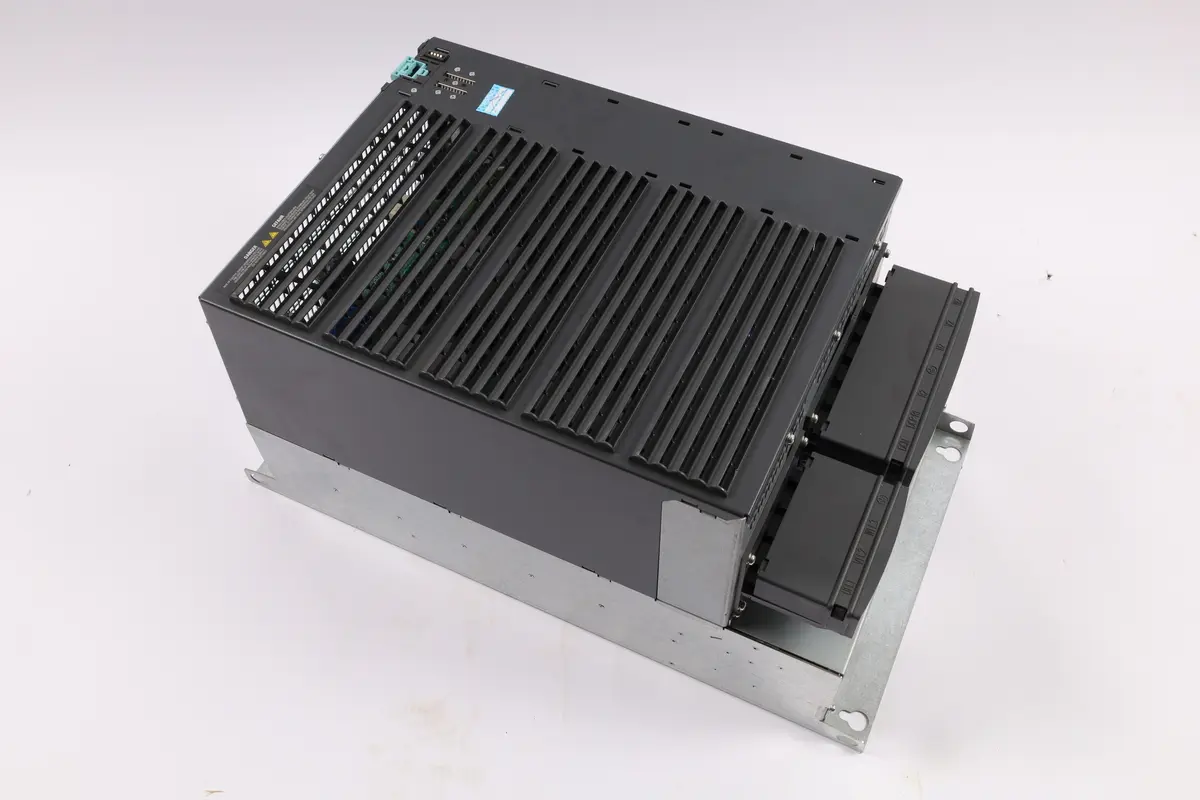 Produktfoto 1 von 6SL3225-0BE37-5UA0