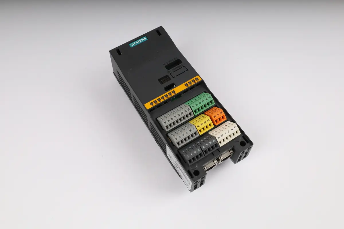 Produktfoto 1 von 6SL3244-0BA21-1FA0