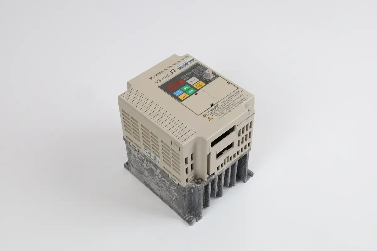 Produktfoto 1 von CIMR-J7AZ40P7