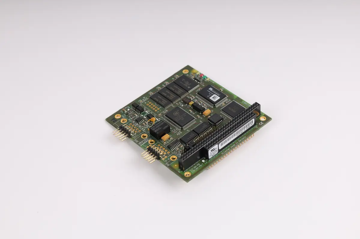 CIF104-PB