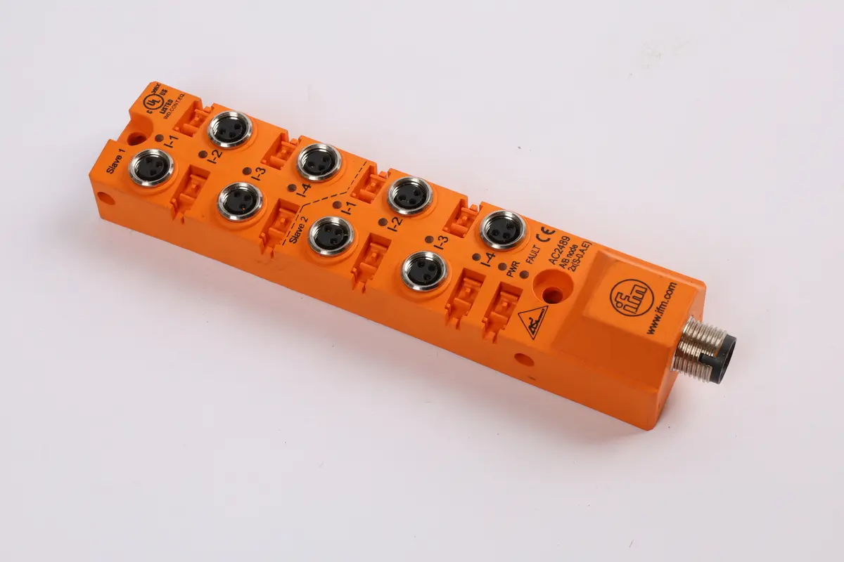Produktfoto 1 von CompactM8 2 x 4 DI AB