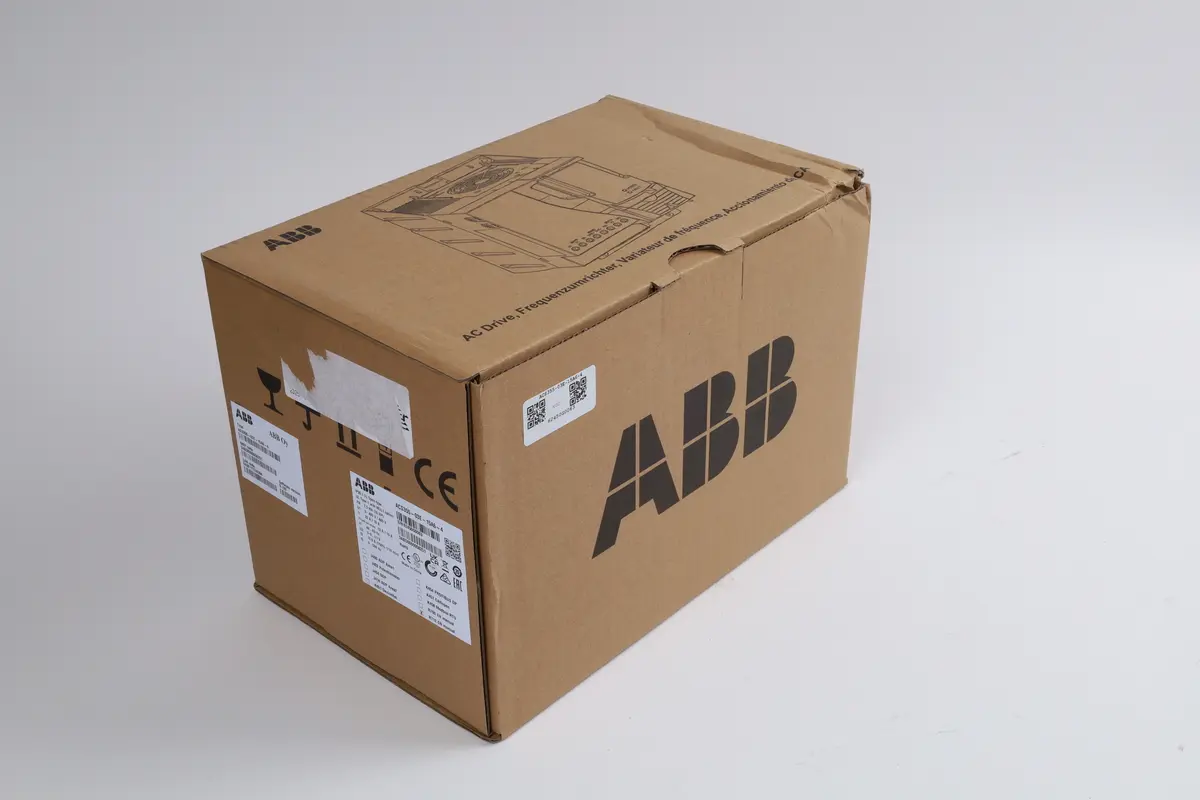 Produktfoto 1 von ACS355-03E-15A6-4