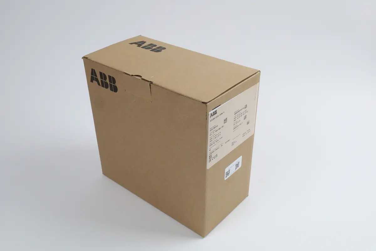 Produktfoto 1 von ACS380-042C-02A6-4