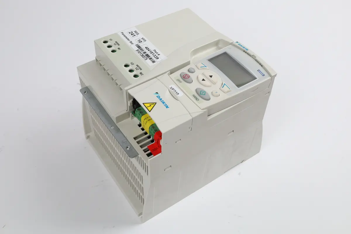Produktfoto 1 von ACS320-03U-12A5-4