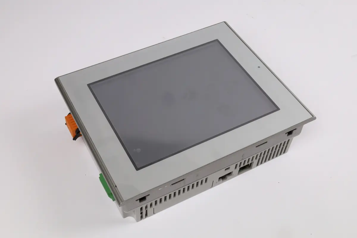 Produktfoto 1 von AGP3400-T1-D24-FN1M