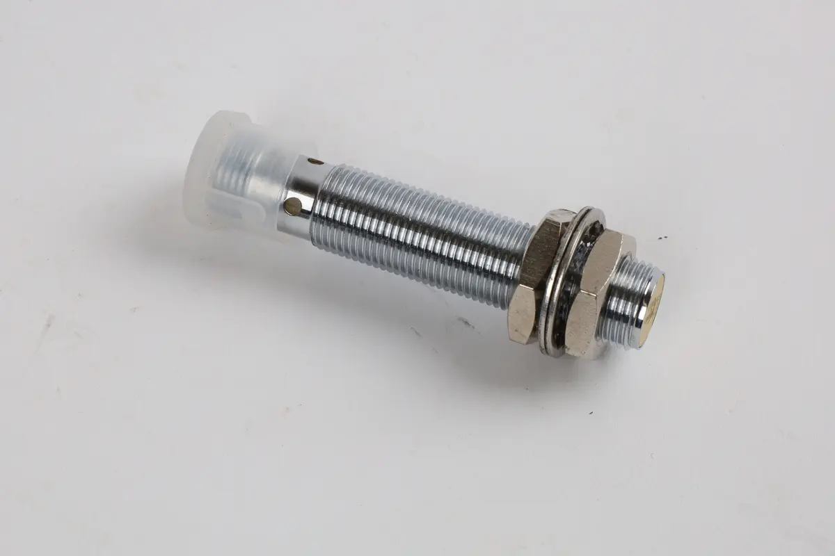 Produktfoto 1 von BI4U-M12E-AP6X-H1141