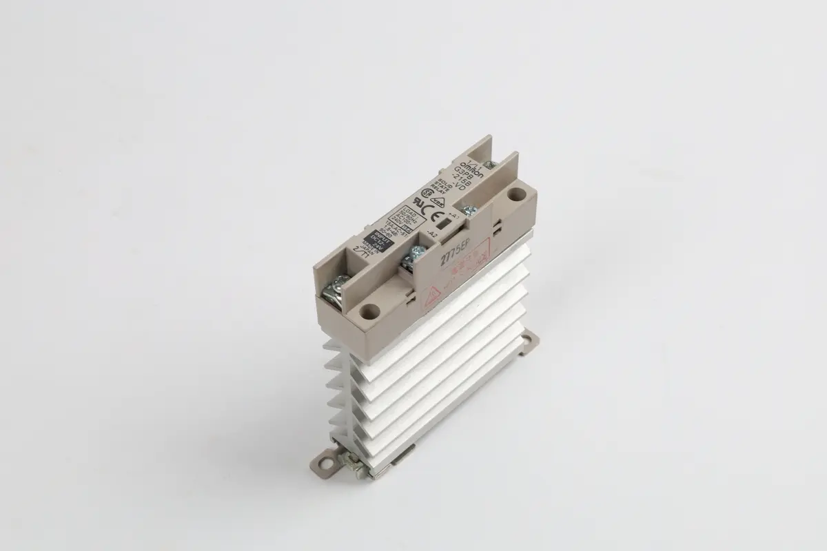Produktfoto 1 von G3PB-215BVD