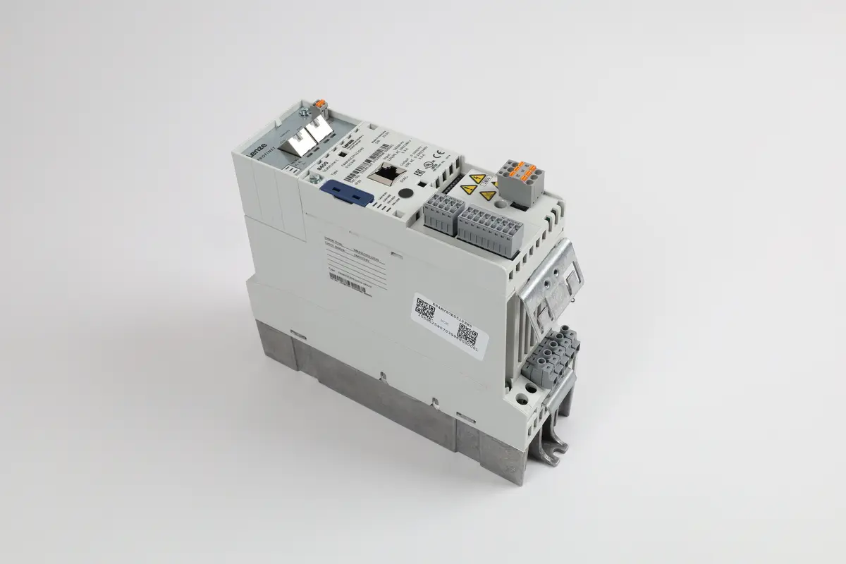 Produktfoto 1 von E84AVSCE5512SX0