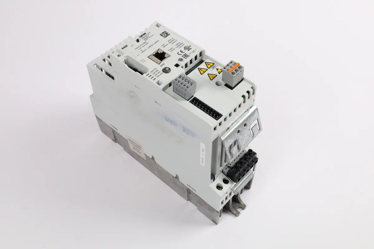 Produktfoto 1 von E84AVSCE7514SX0