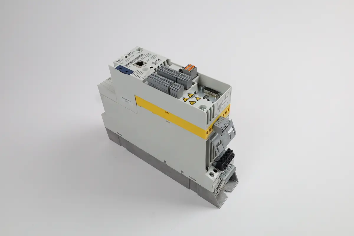 Produktfoto 1 von E84AVTCE2224SB0